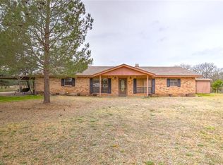 120 Livingston Ct, Weatherford, TX 76087