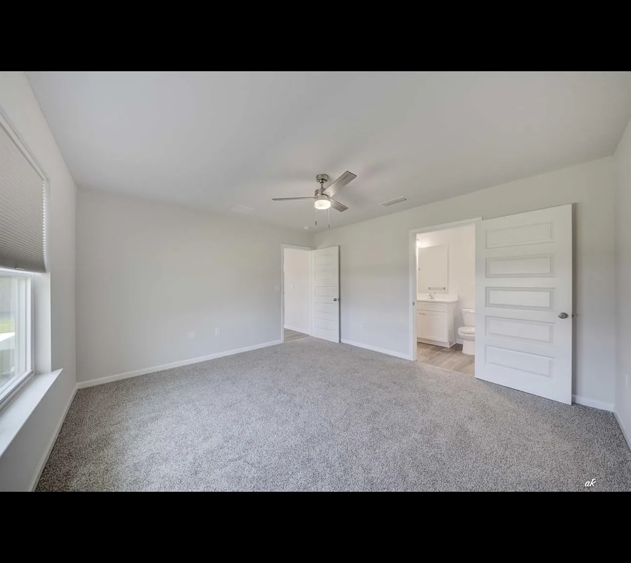 4 bed, 1387 sqft, $2,250 — Photo 4
