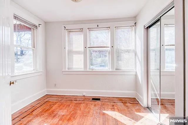 3 bed, $3,100 — Photo 3