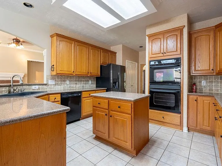 12502 Boxwood Way Ln — Photo 20
