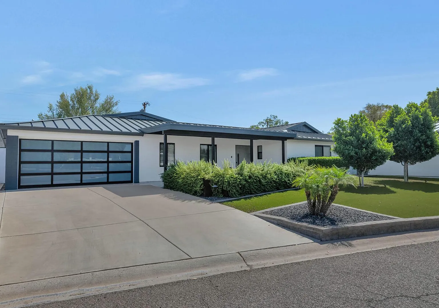 Rates Vary: $7,995 - $14,995 — Photo 2