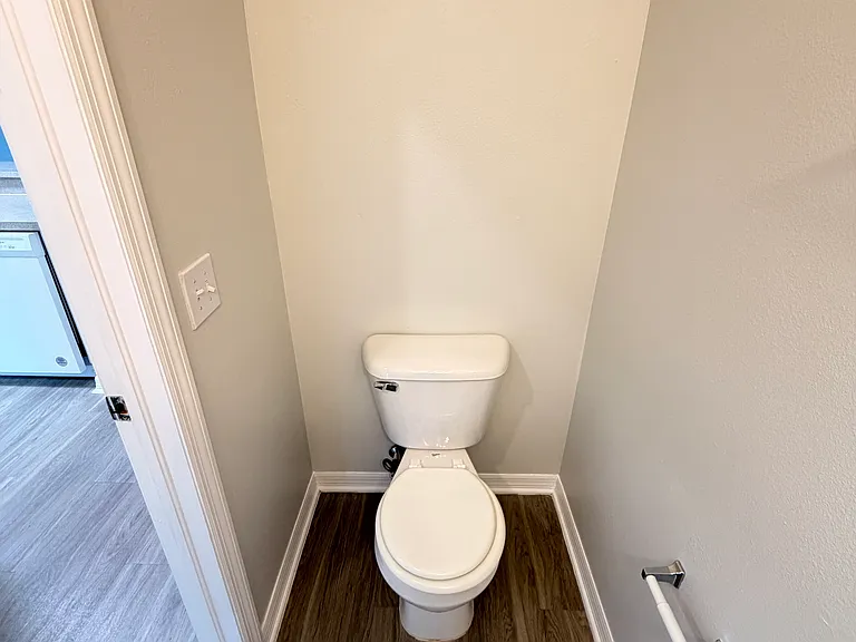 16255 Swan View Cir — Photo 10
