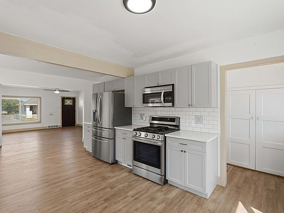 5th image of 1116 Liberty Ave
