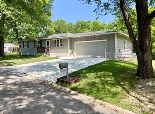 1702 Delaware St, Lawrence, KS 66044