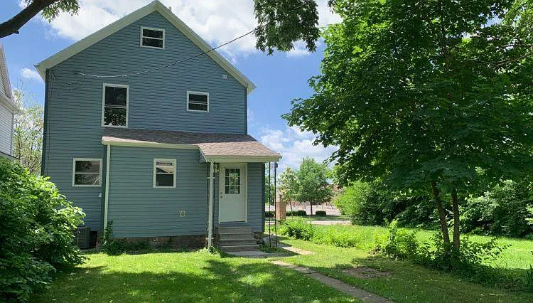 35 Frank St — Photo 12