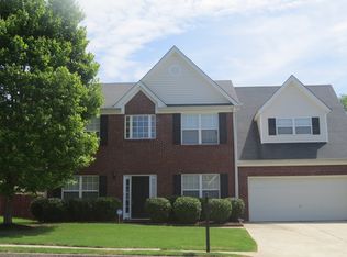 3991 Oak Crossing Dr, Suwanee, GA