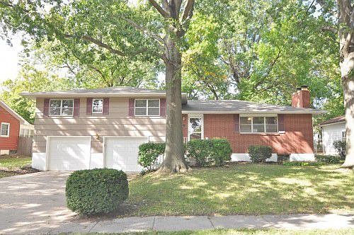 1st image of 8000 Freeman Ave