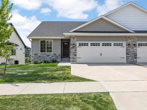 1001 Hillside Dr, Tiffin, IA 52340