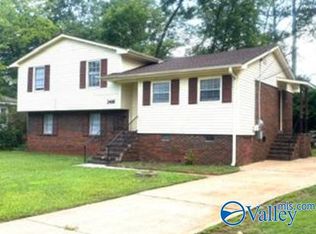 2416 Redmont Rd NW, Huntsville, AL 35810