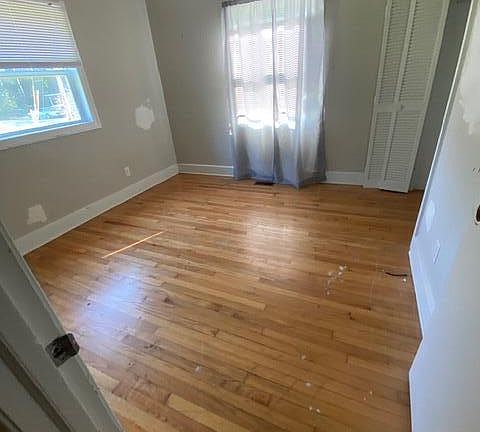 5th image of 417 Lane St SE