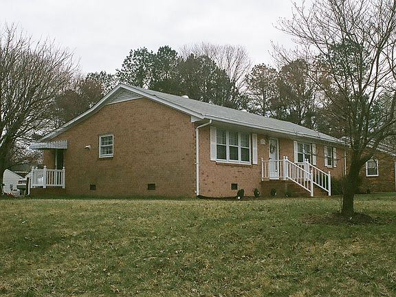 Side view (corner lot)
