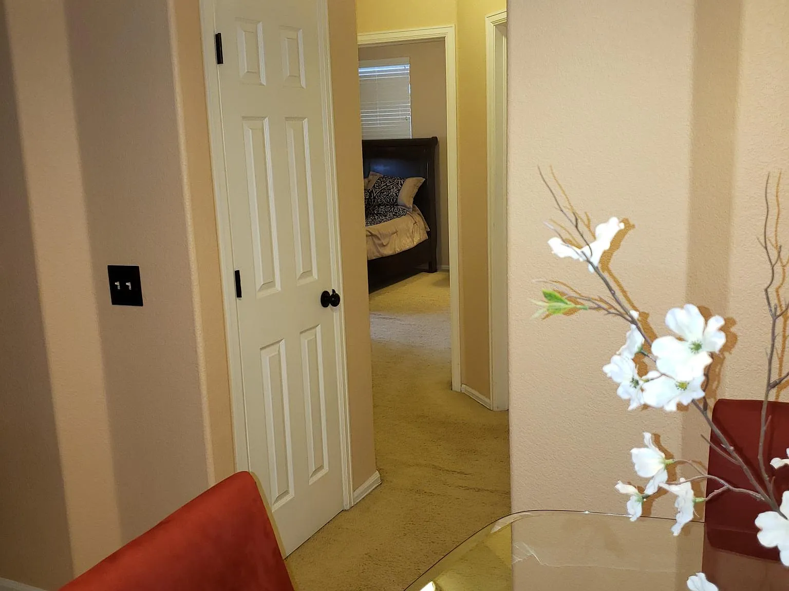 2 bed, 980 sqft, $1,950 — Photo 3