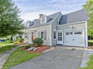 54 Wayside St, Springfield, MA 01118