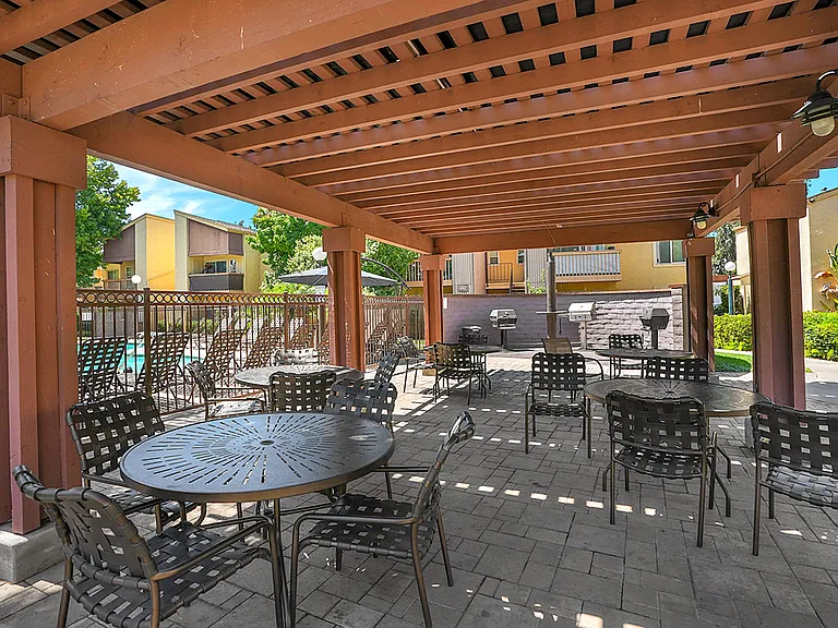 6046 Rancho Mission Rd #383 — Photo 12