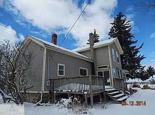 4132 E Grand River Ave, Portland, MI 48875