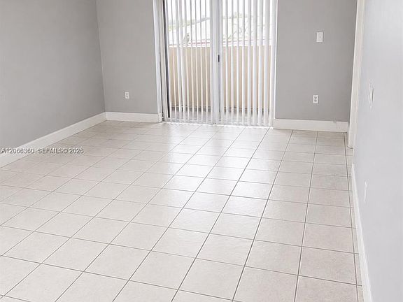 4th image of 14951 SW 82nd Ln #17-502