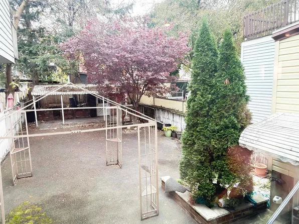 6013 Buchanan Place image 24 of 24