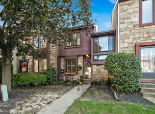 7 Kelly Ct, Hamilton, NJ 08690