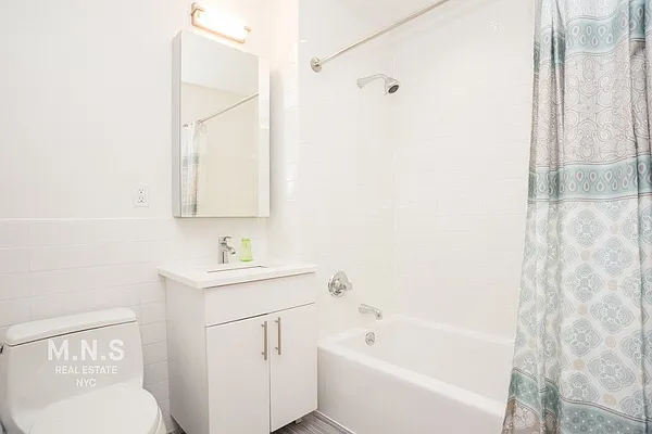 Rented by MNS Marketing | media 8