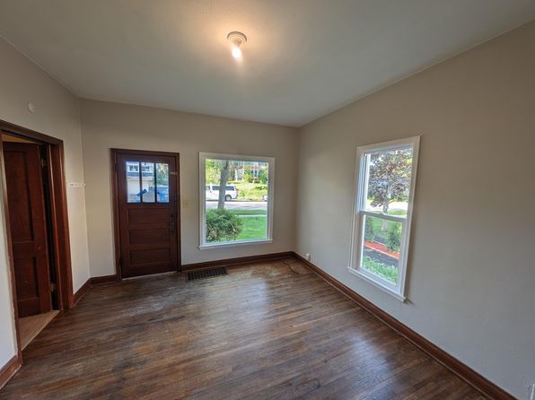 10 3rd Ave SW #1