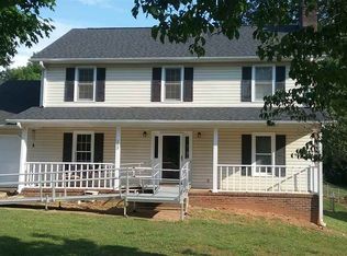 213 White Dr, Mauldin, SC 29662