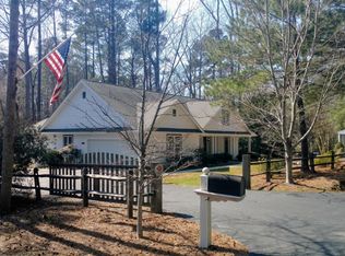 570 Hill Rd, Southern Pines, NC 28387