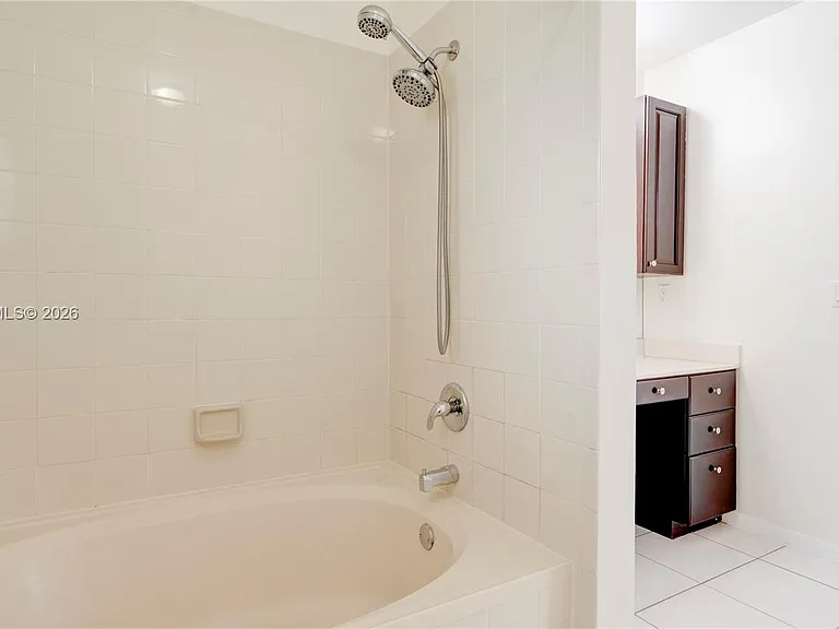 6410 SW 112th Pl — Photo 23