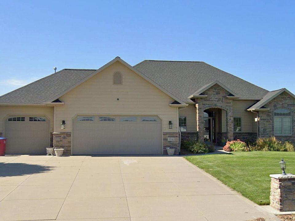 1st image of 9314 S Coyote Lane