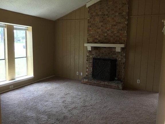 4th image of 3013 Beechwood St