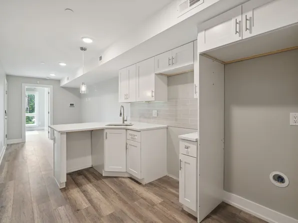 The Residences at Viney House, 2262 N 2nd St Unit 2, Philadelphia, PA 19133