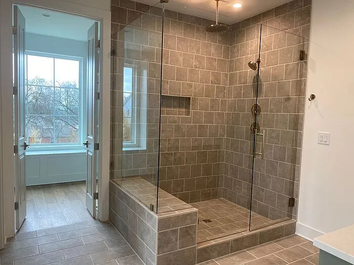 4 bed, 4.0 bath, 2961 sqft, $4,495 — Photo 3