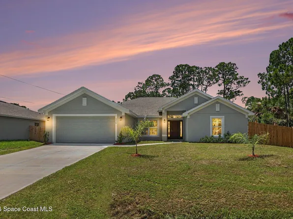 556 Trumpet St SW, Palm Bay, FL 32908