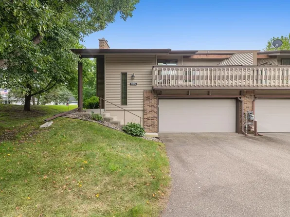 7106 W 113th St, Bloomington, MN 55438