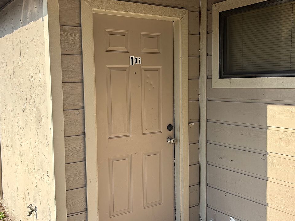 1st image of 3873 NW Huntsboro St APT 101
