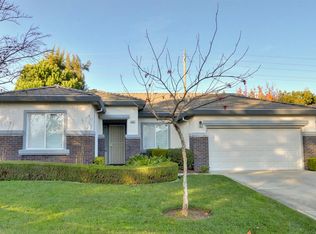 2427 Emerald Lake Ln, Elk Grove, CA
