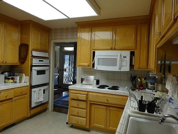 2nd image of 43 Baywood Ave