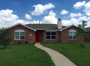 308 N Dover Ave, Lubbock, TX 79416