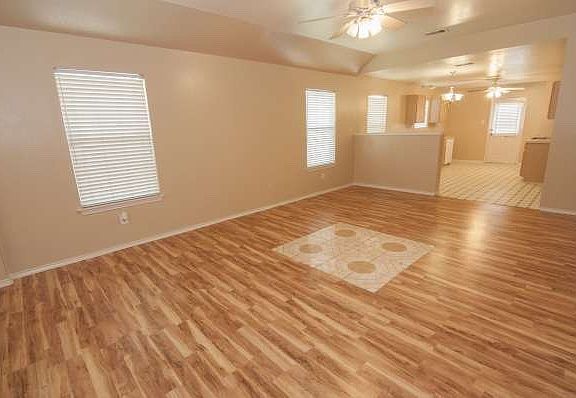 5th image of 11718 Cotton Brook Ct