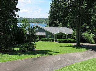 5501 Little River Cir, Gainesville, GA 30506