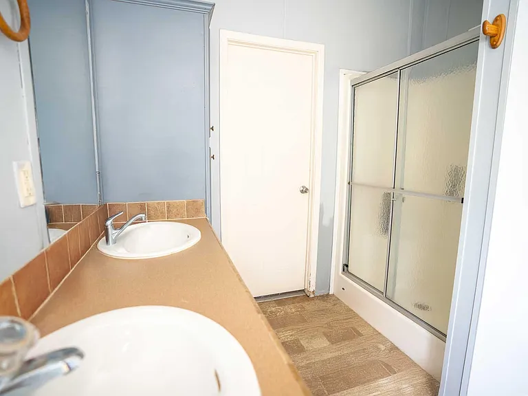 20511 N Sabine Dr — Photo 18