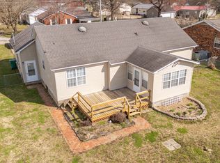 22 Herron Ave, Jackson, TN 38301