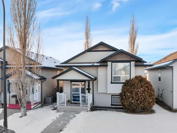 44 E Leonard Cres, Red Deer, AB T4R 3B5