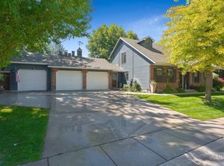 699 E Ranch Dr, Eagle, ID 83616