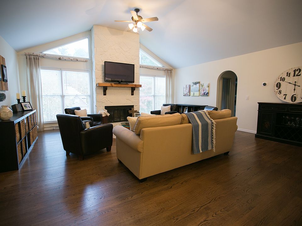 Upstairs Family Room