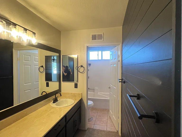 10502 Flora Azalea Ct — Photo 11