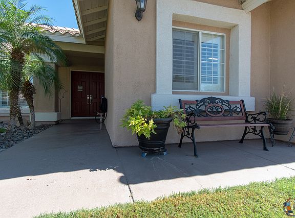 3rd image of 1150 Chaparral Dr