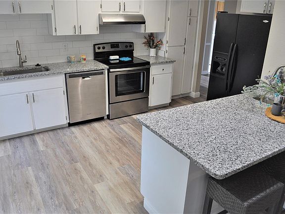 3rd image of 2516 Morning Glory Ct