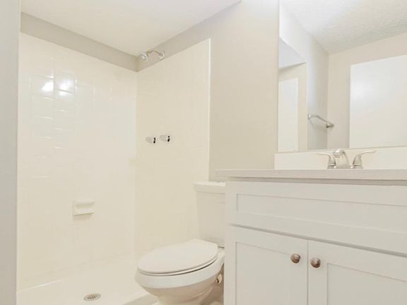 2nd image of 1379 Robin Hill Dr #A