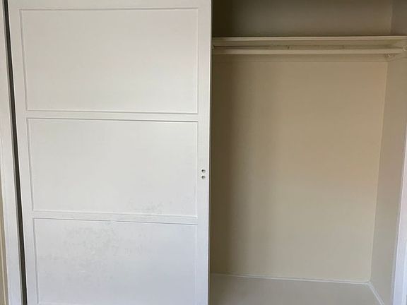 4th image of 9016 Reading Ave #9018-1/2
