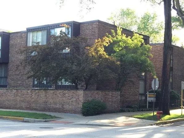 2701 N Racine Ave, Chicago, IL 60614